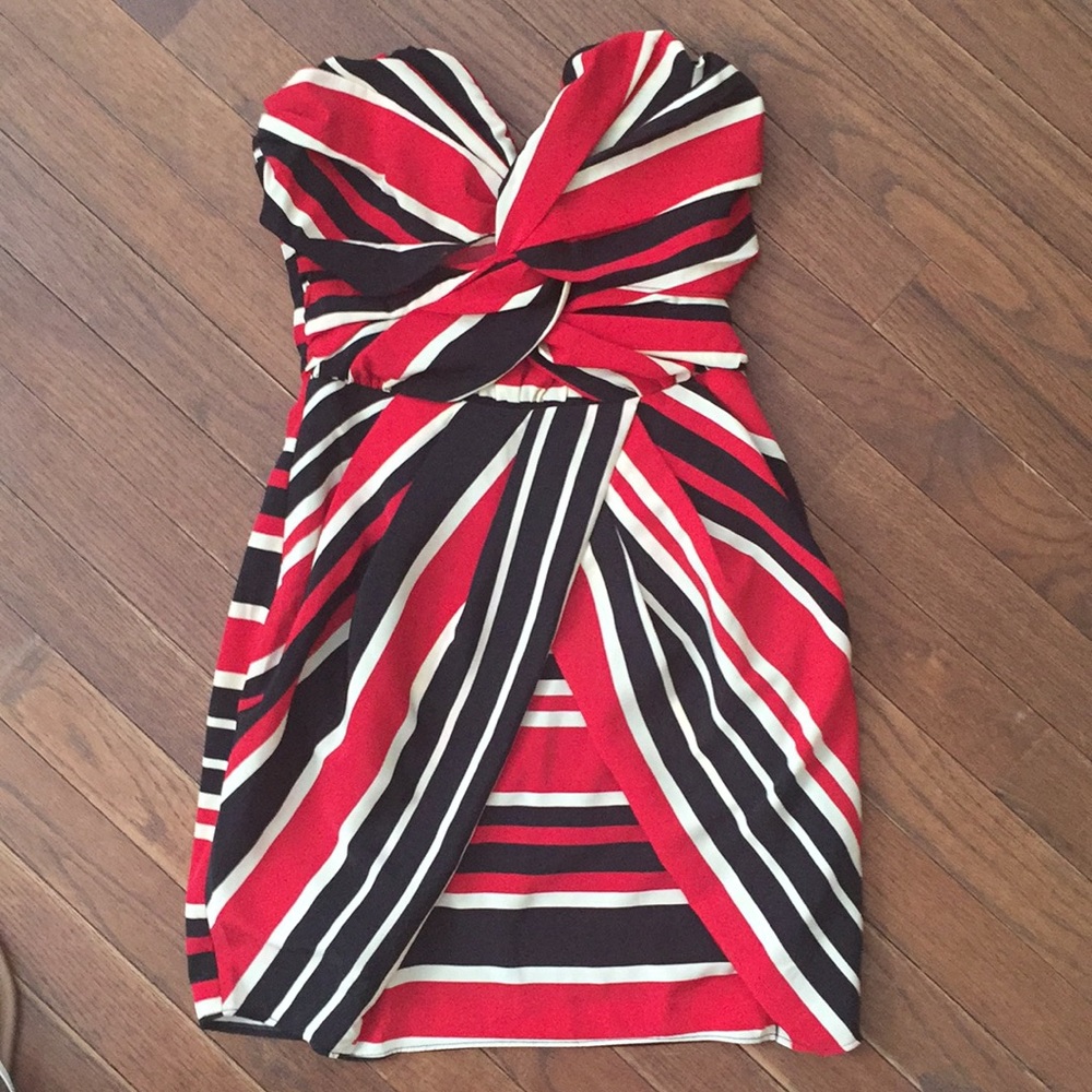 Strapless dress
